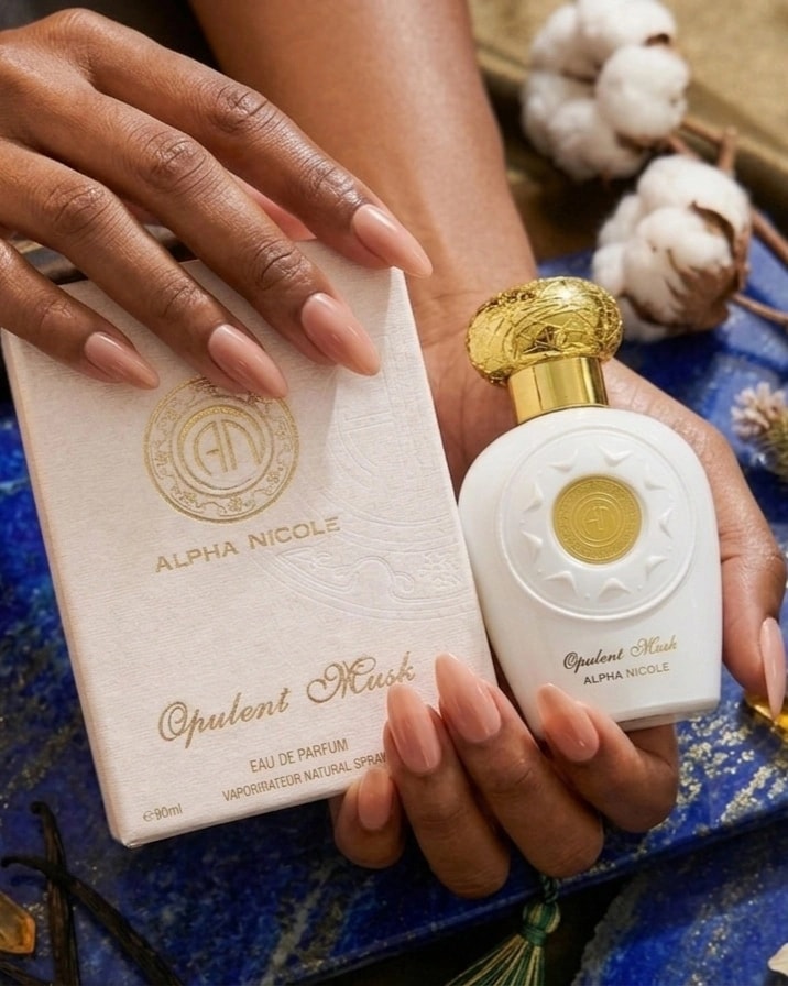Opulent Oud Blanc